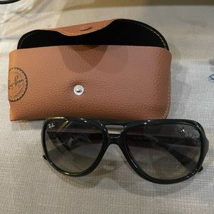 New Ray-Ban RB4162 Sunglasses